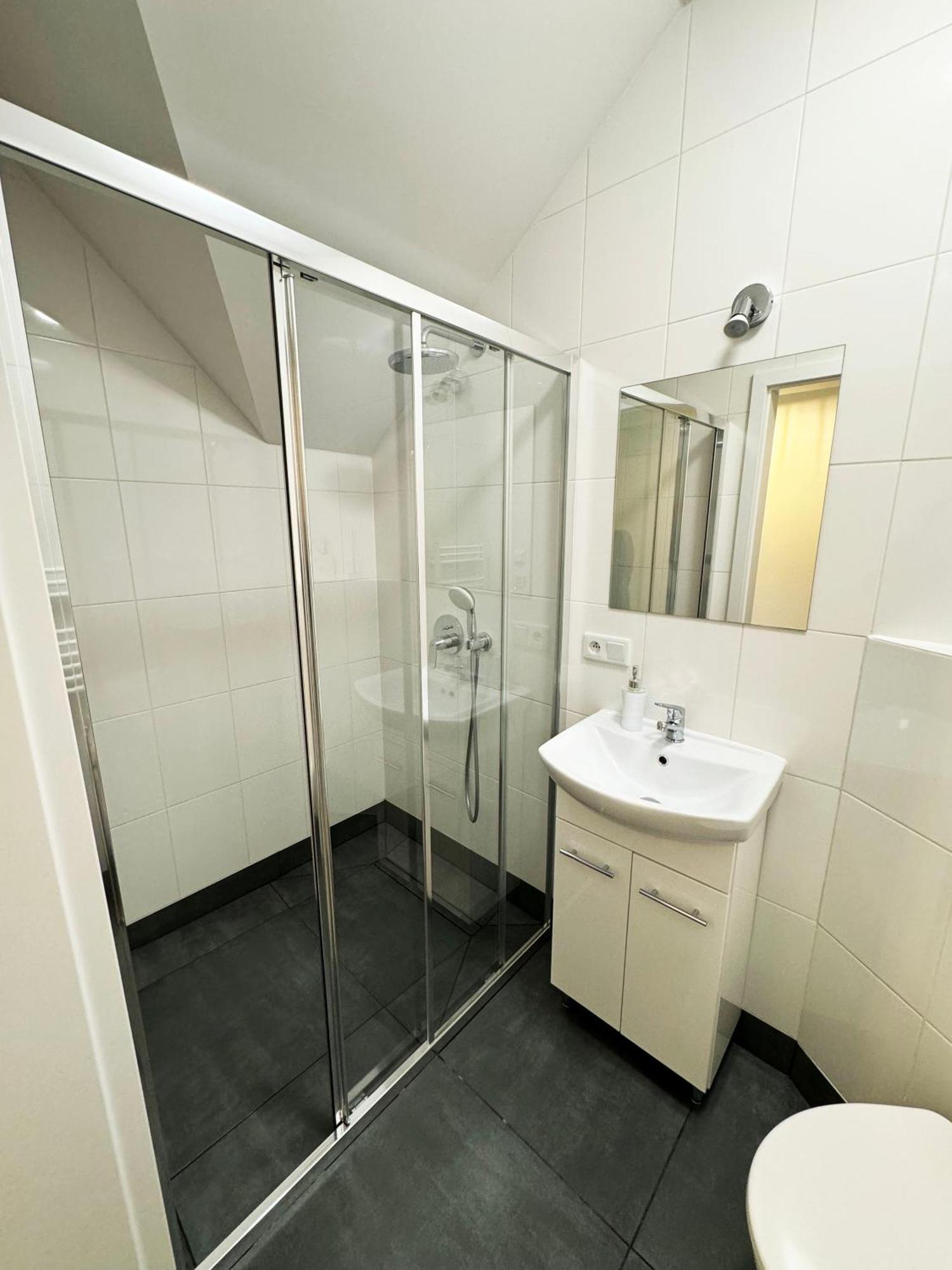 Pokoje Pod Palacem Koszecin 객실 사진